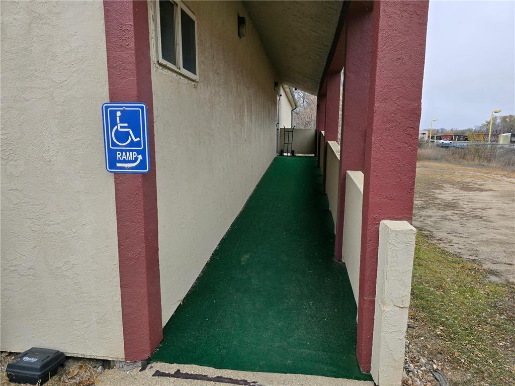 514 Summit Avenue Detroit Lakes MN 56501 6815969 image4