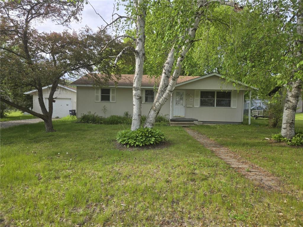 514 W Pierce Avenue Elmwood WI 54740 6629815 image1