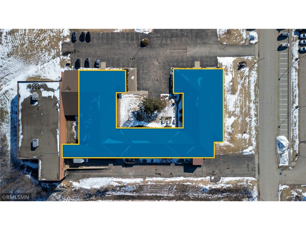 5140 Moundview Drive Red Wing MN 55066 7033982 image1