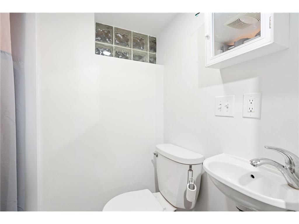 51413 150th Street Lyle Twp MN 55912 7103812 image35