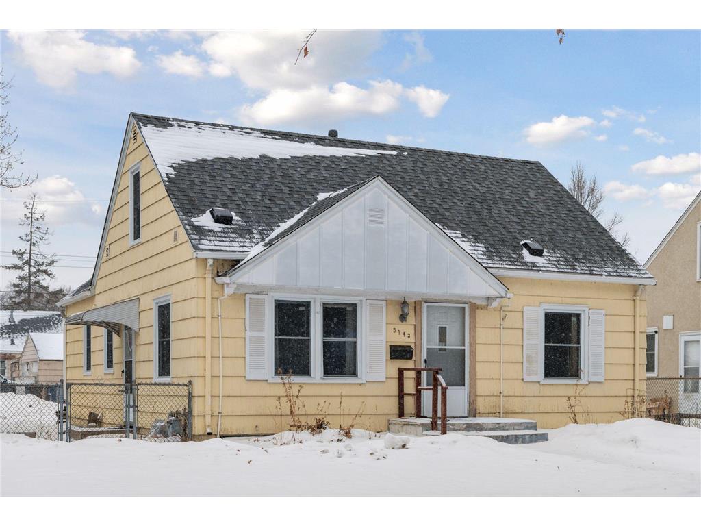 5143 Knox Avenue N Minneapolis MN 55430 7011583 image1