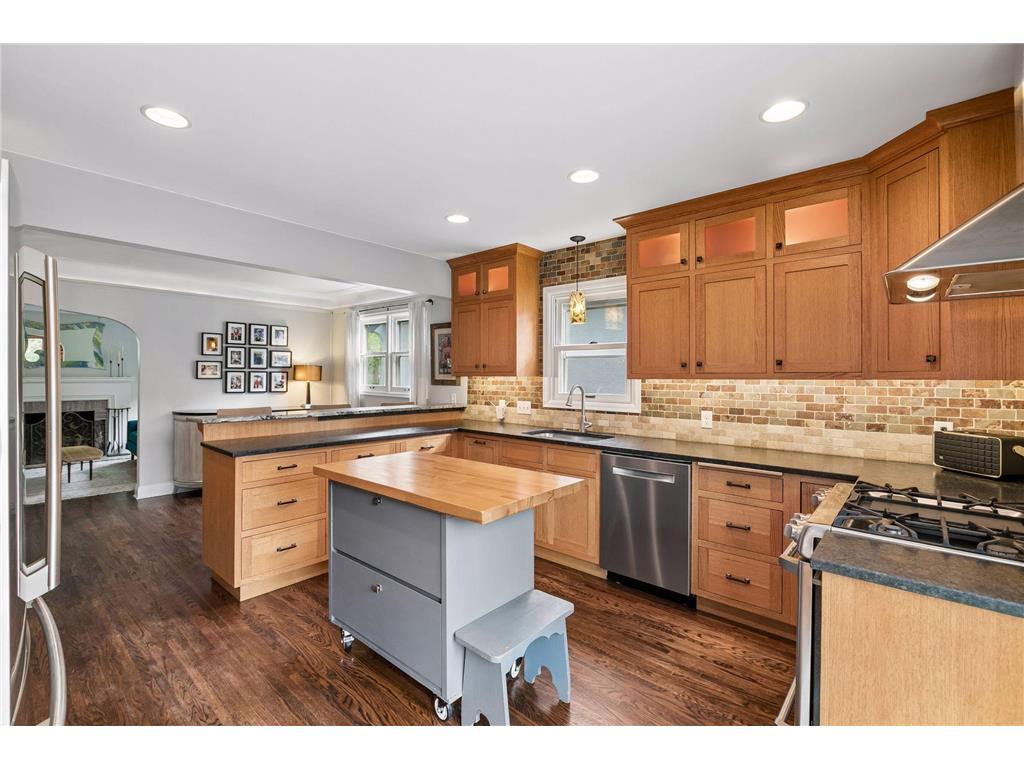 5144 Park Avenue Minneapolis MN 55417 7077774 image12