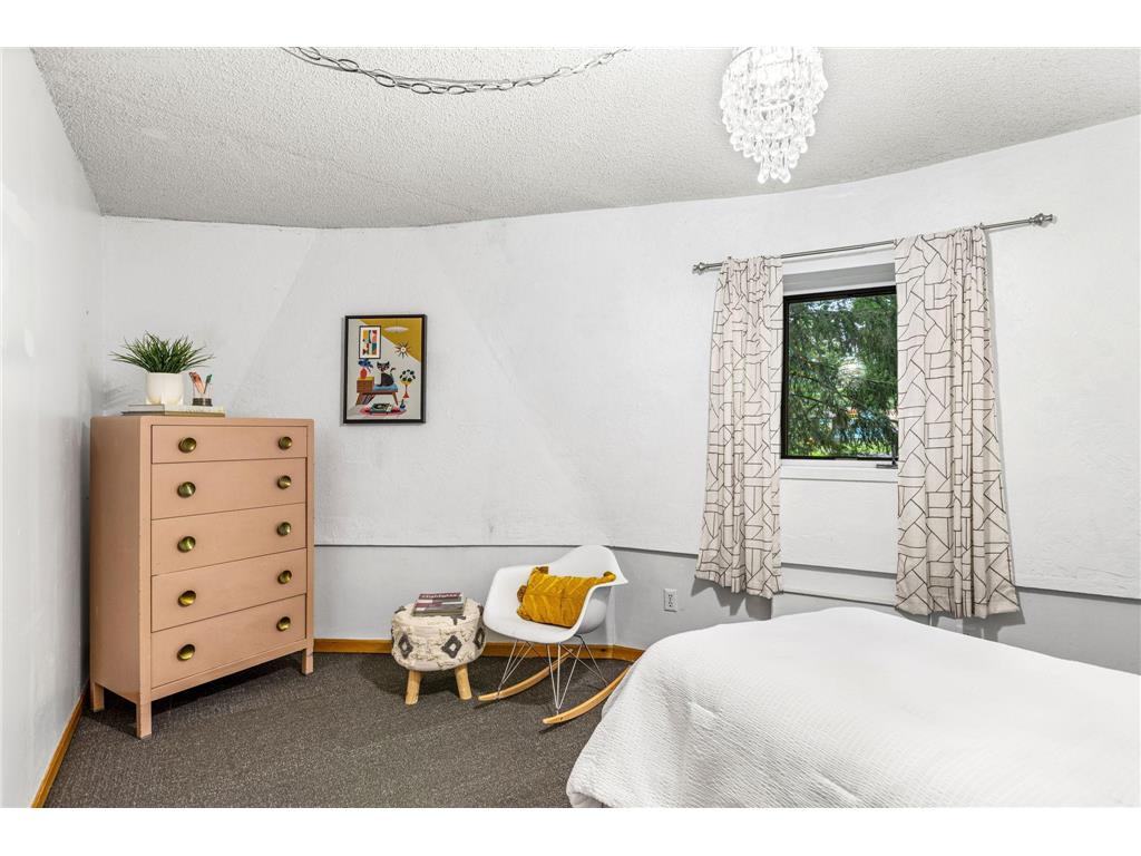 5146 Newton Avenue N Minneapolis MN 55430 6768092 image14