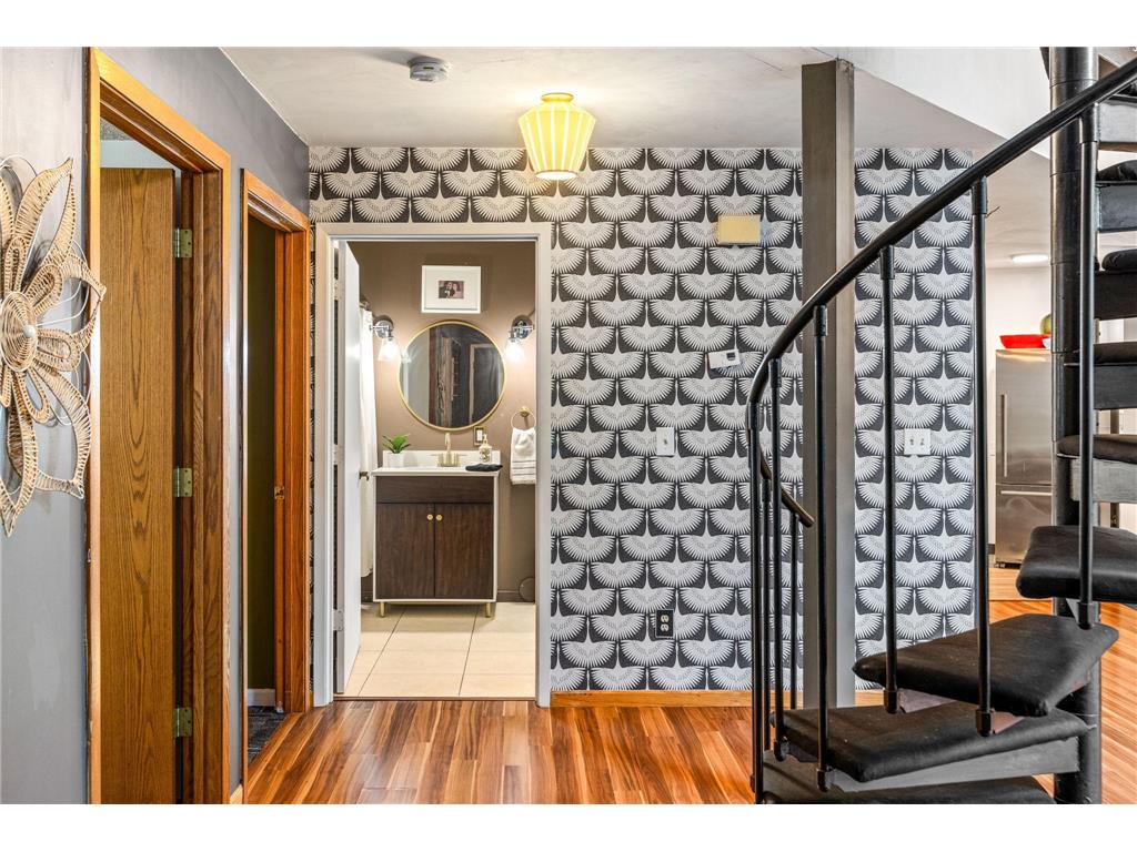 5146 Newton Avenue N Minneapolis MN 55430 6768092 image16