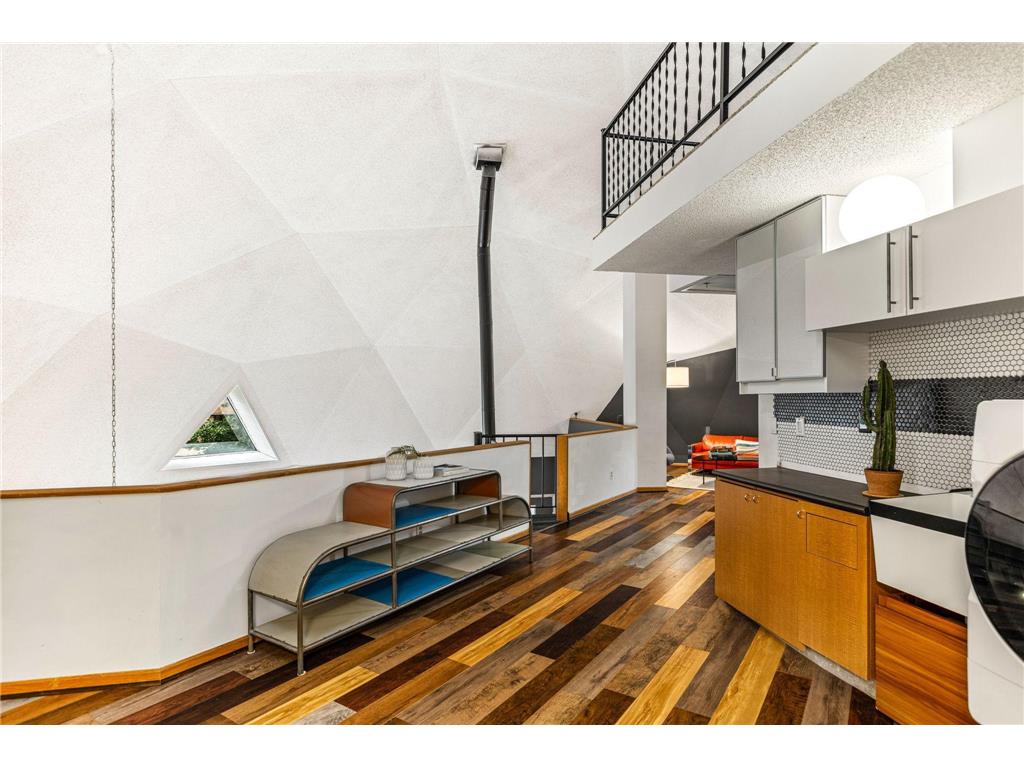 5146 Newton Avenue N Minneapolis MN 55430 6768092 image25