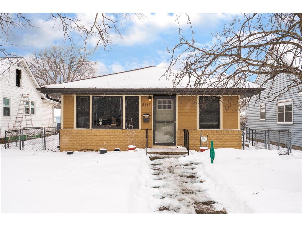 5147 Penn Avenue N Minneapolis MN 55430 6335285 image1