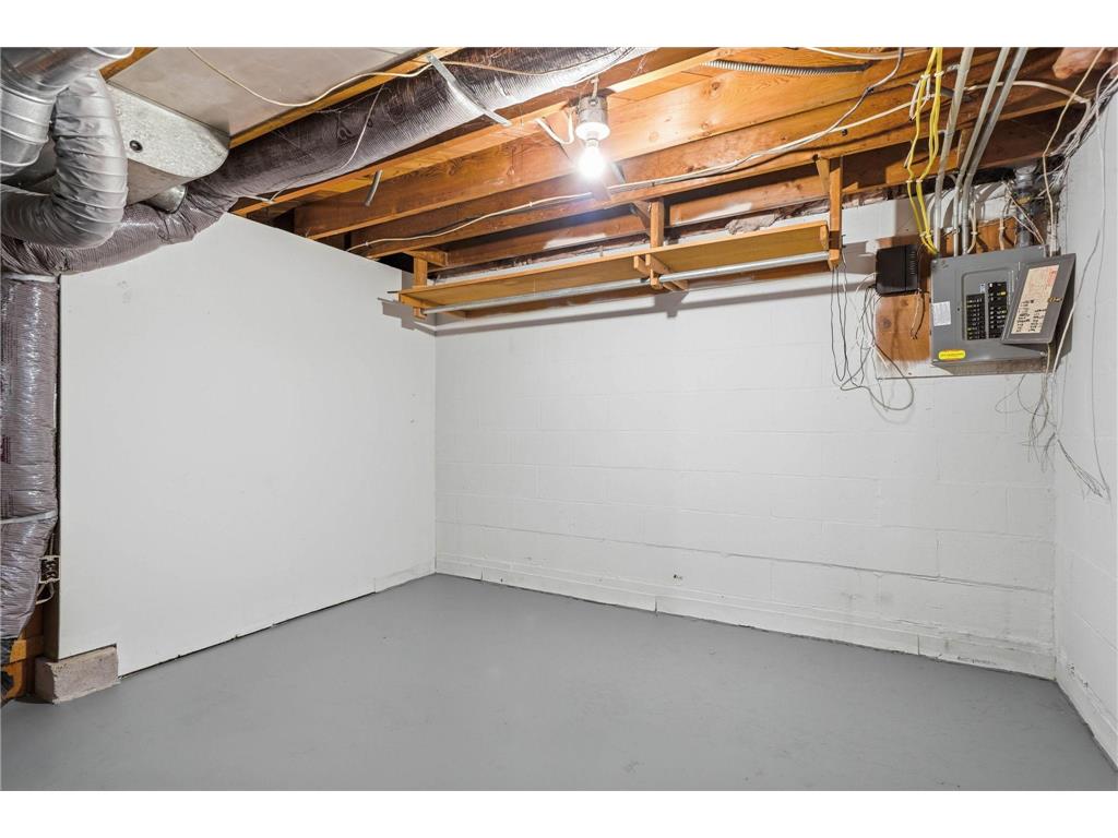5148 Logan Avenue N Minneapolis MN 55430 7069383 image24