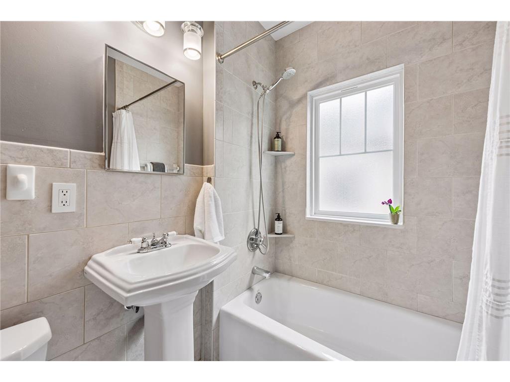 5148 Upton Avenue S Minneapolis MN 55410 7070875 image21