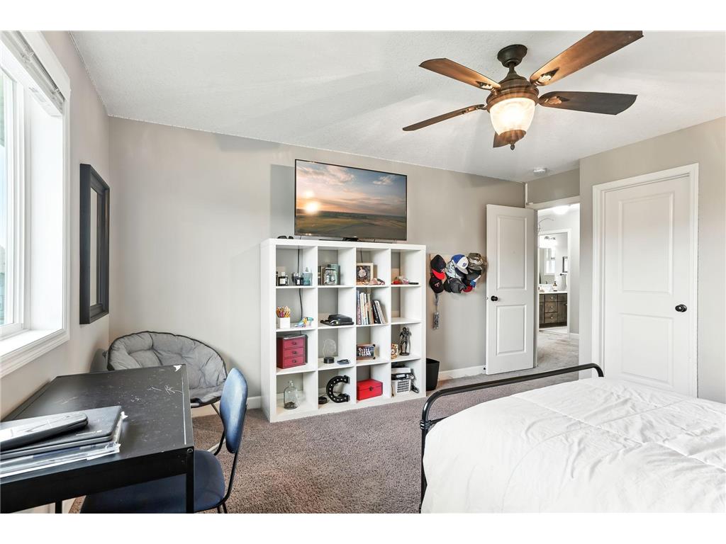 5148 White Star Lane Woodbury MN 55129 6772981 image25