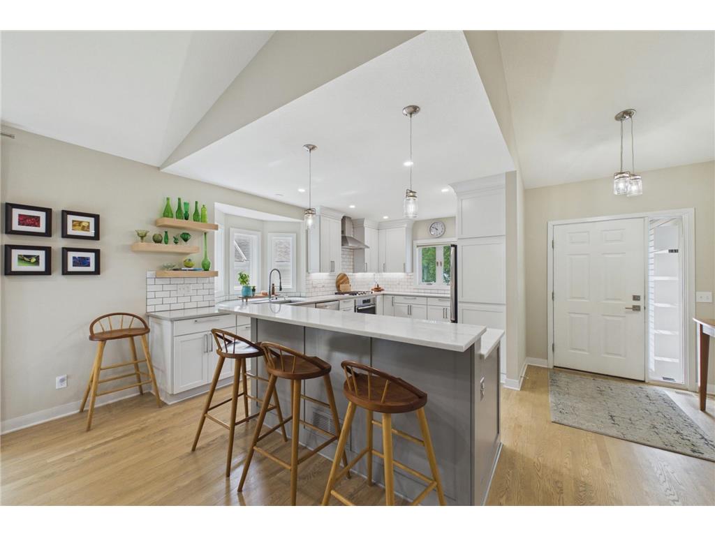 5149 Stoney Bridge Court Minnetonka MN 55345 7077321 image2