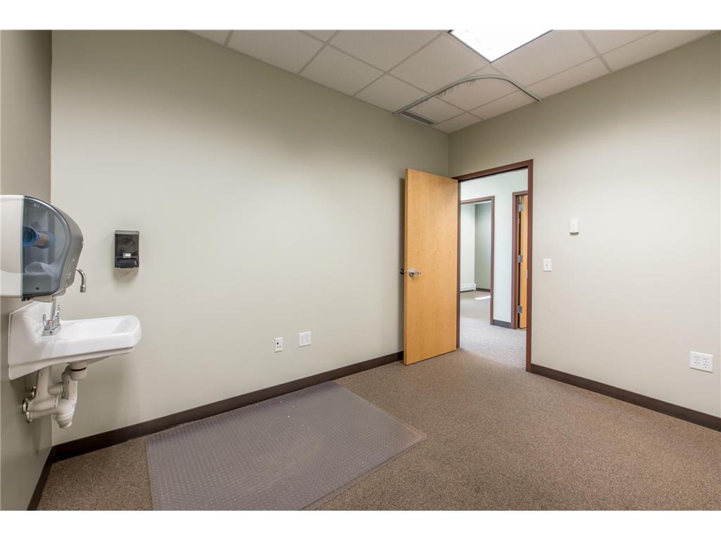 515 22nd Avenue E Alexandria MN 56308 6682625 image39