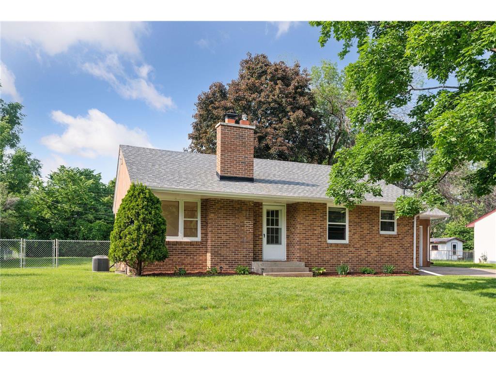 515 66th Avenue NE Fridley MN 55432 6725057 image1