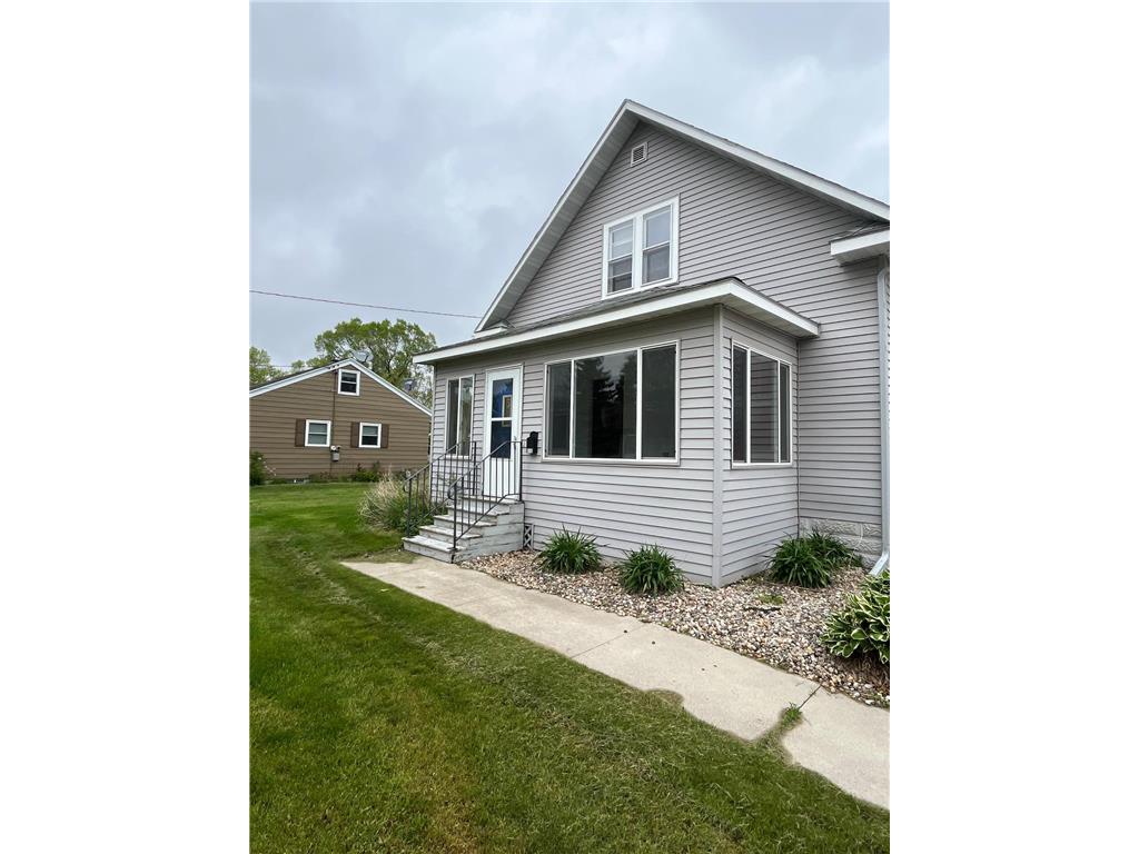 515 Belmont Street Paynesville MN 56362 7081712 image1