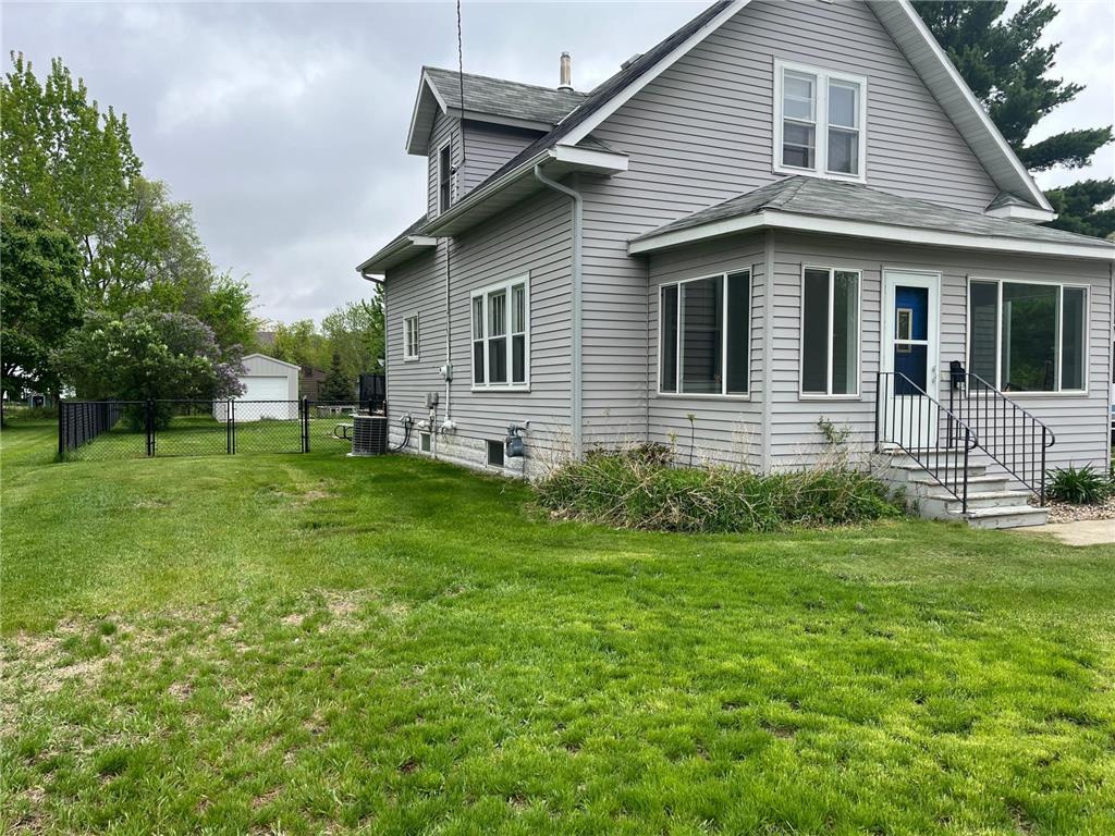 515 Belmont Street Paynesville MN 56362 7081712 image2