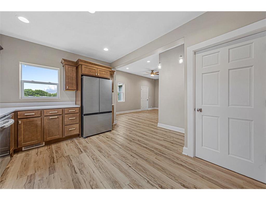 515 Benzel Avenue SW Madelia MN 56062 7075903 image17
