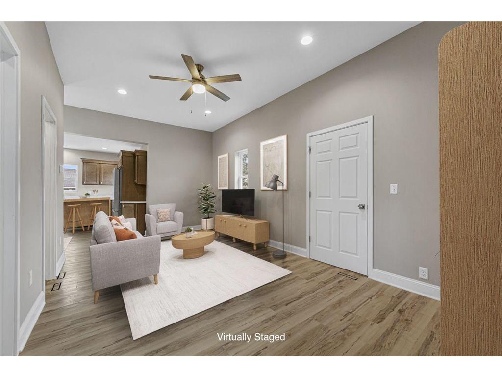515 Benzel Avenue SW Madelia MN 56062 7075903 image3