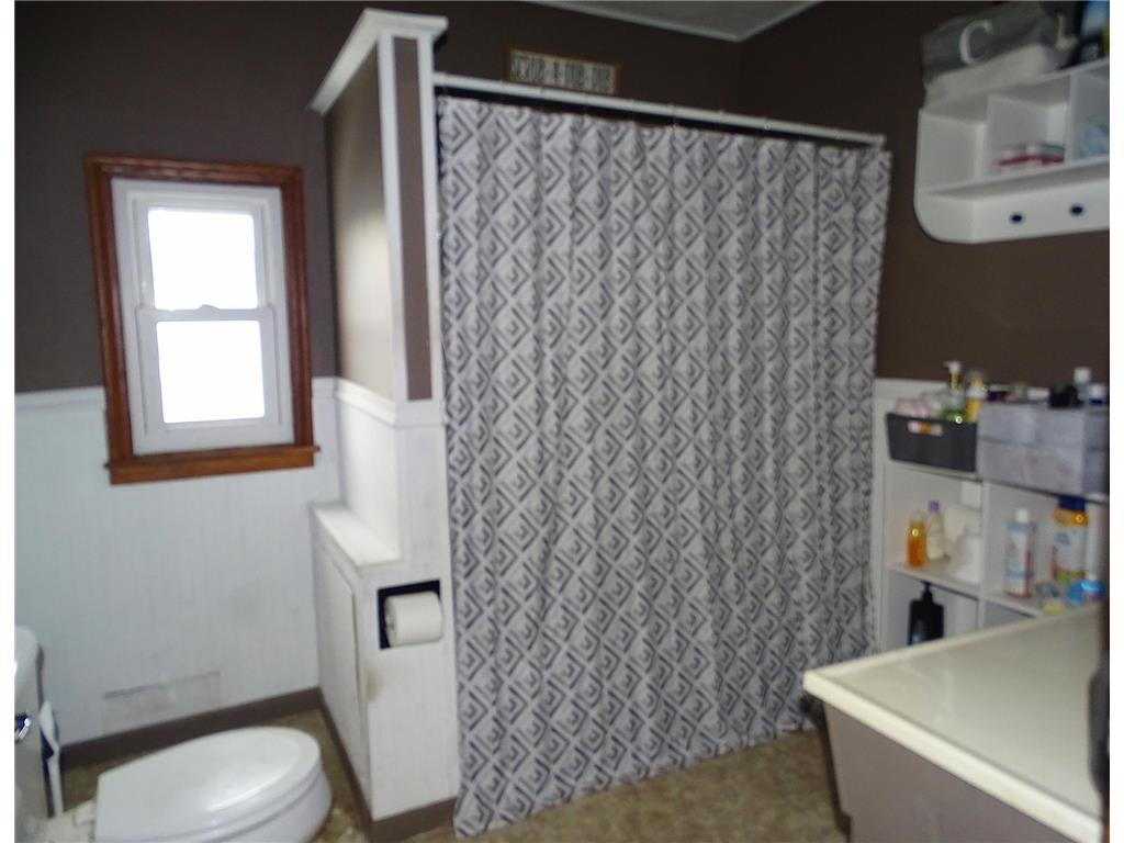 515 E Prospect Street Durand WI 54736 7018735 image25