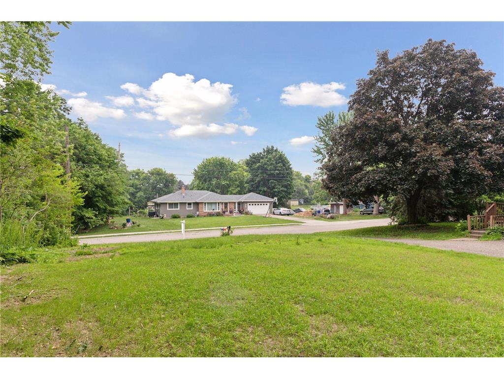 515 Farrell Street N Maplewood MN 55119 7042290 image12