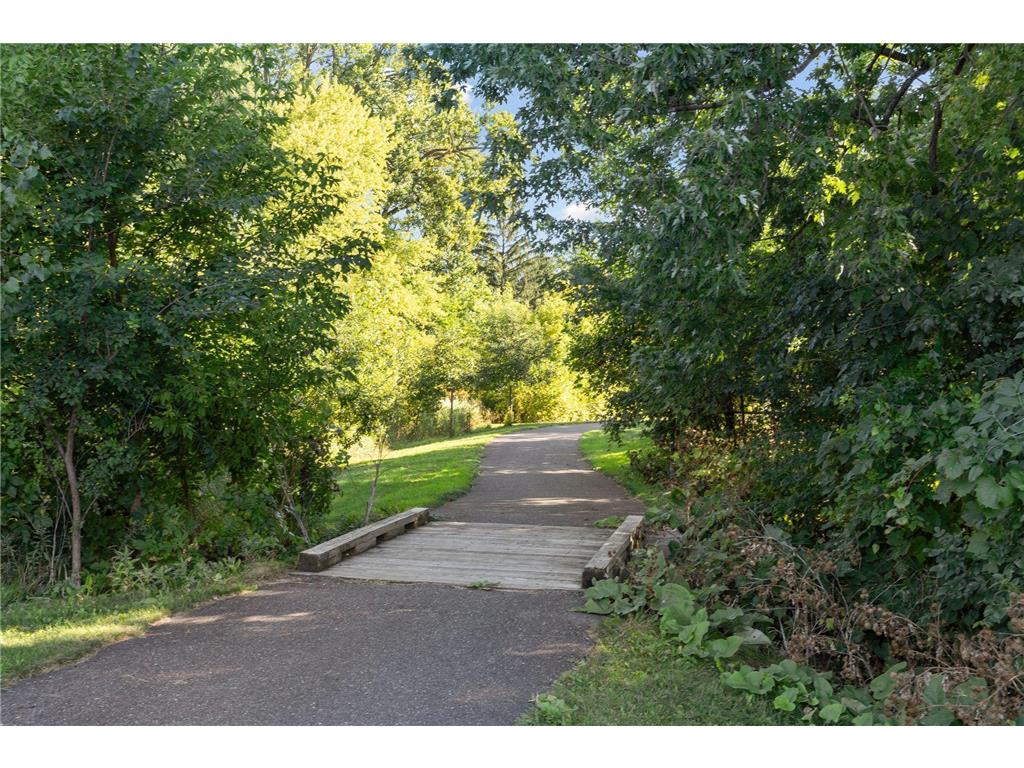 515 Farrell Street N Maplewood MN 55119 7042290 image20