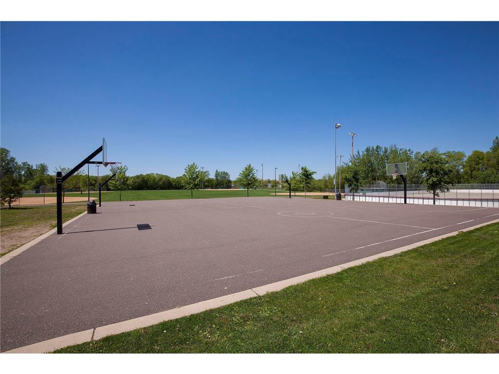 515 Farrell Street N Maplewood MN 55119 7042290 image31