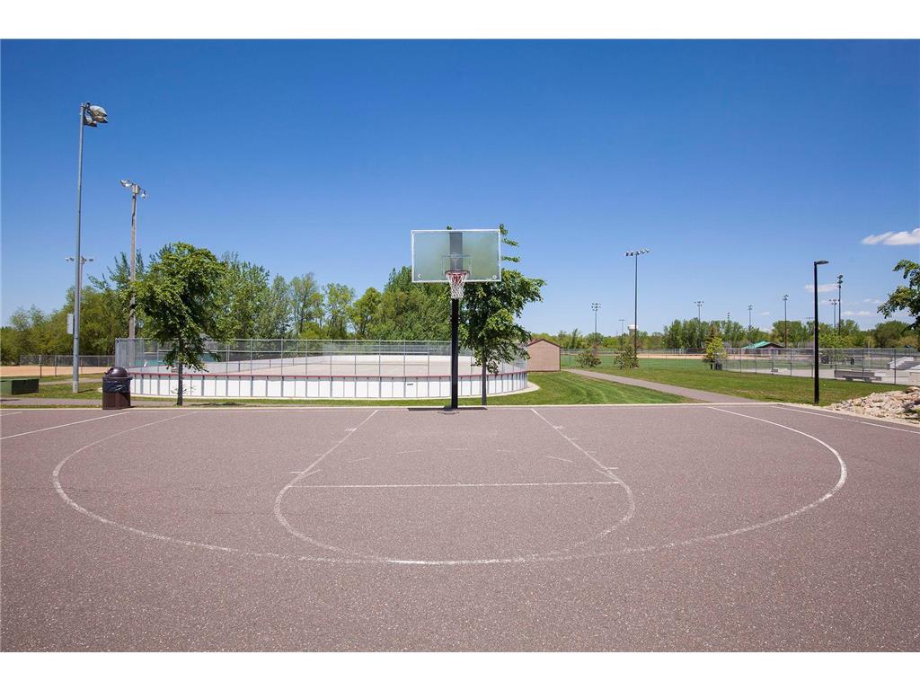 515 Farrell Street N Maplewood MN 55119 7042290 image32