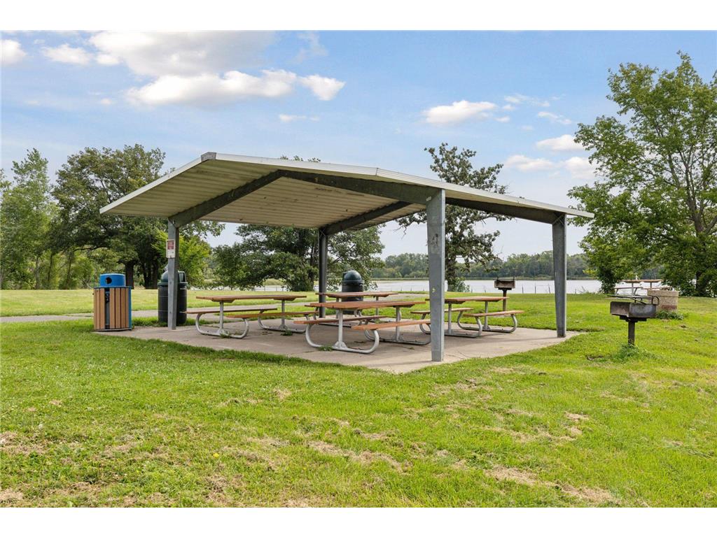 515 Farrell Street N Maplewood MN 55119 7042290 image41