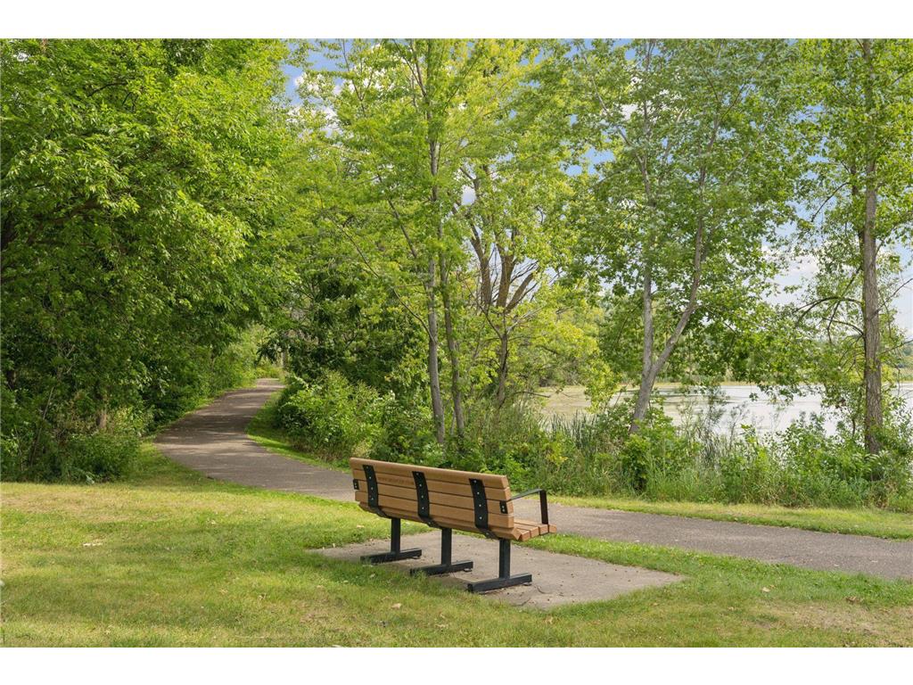 515 Farrell Street N Maplewood MN 55119 7042290 image42