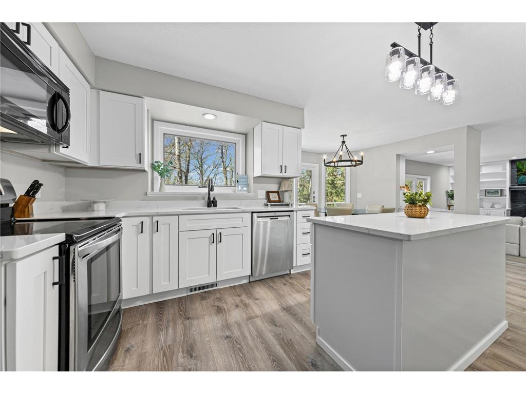 515 Marnie Street S Maplewood MN 55119 7023343 image18