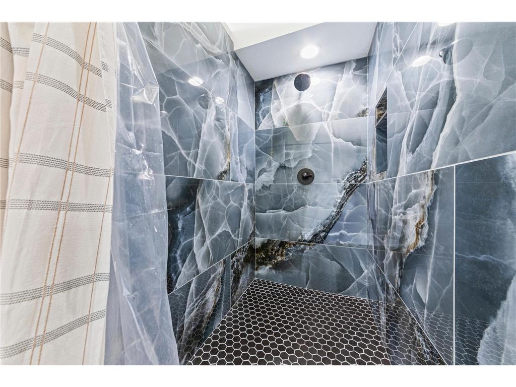 515 Marnie Street S Maplewood MN 55119 7023343 image30