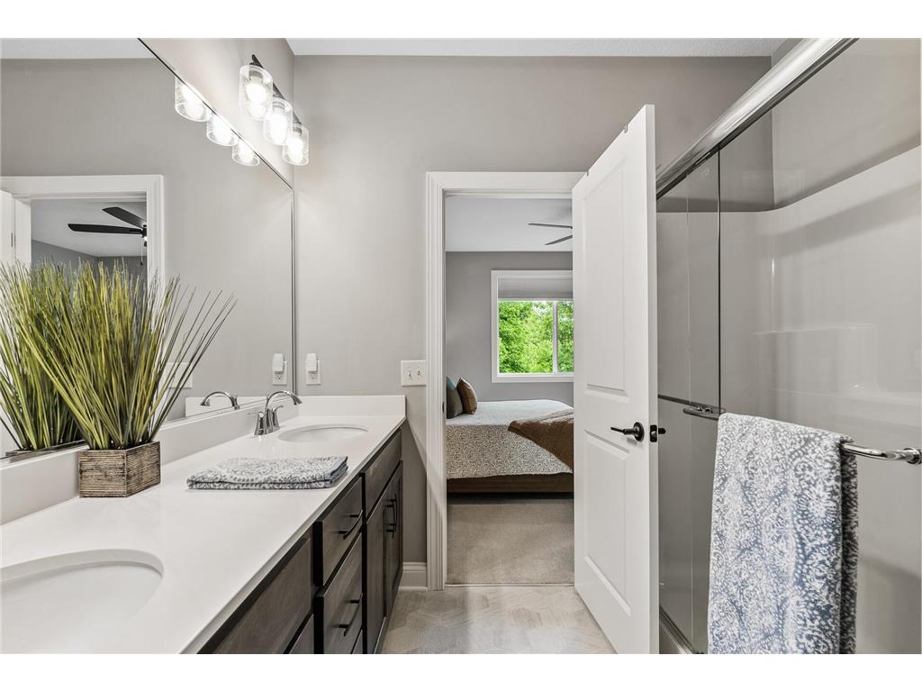 515 Marsh Path Norwood Young America MN 55397 6791062 image25