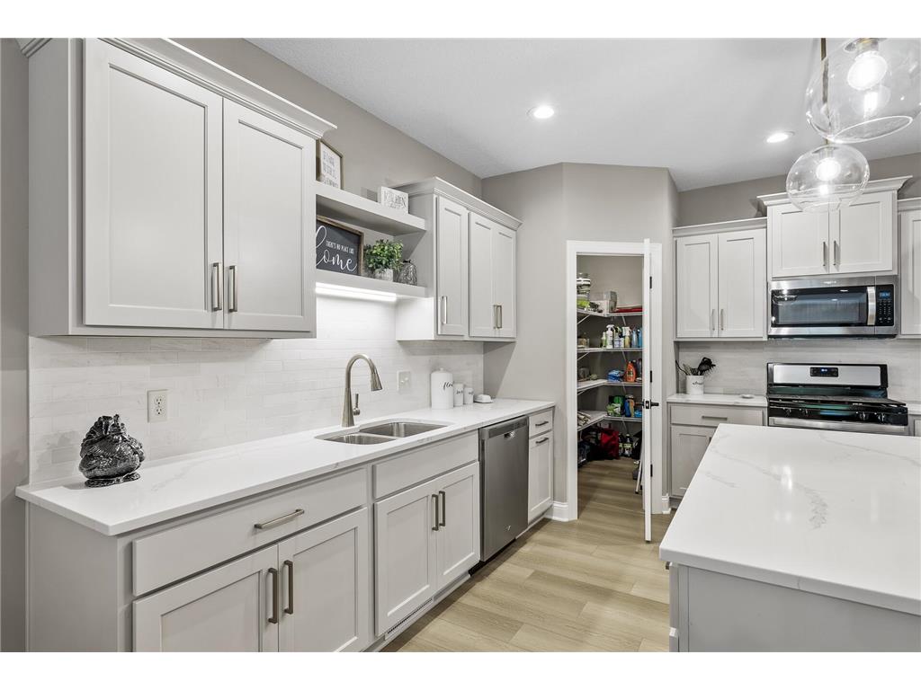 515 Marsh Path Norwood Young America MN 55397 6791062 image7