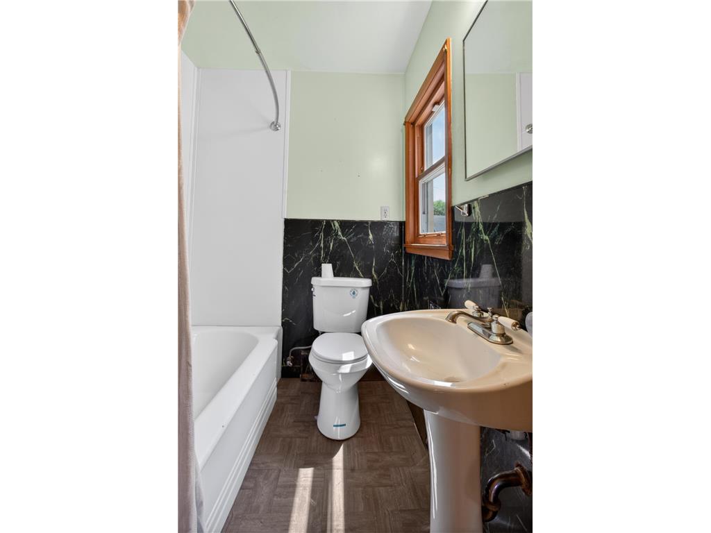 515 N Cedar Street Chaska MN 55318 7081798 image12