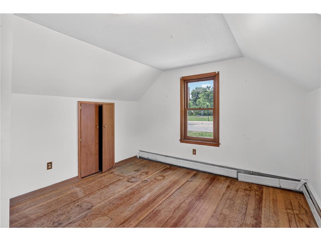 515 N Cedar Street Chaska MN 55318 7081798 image20