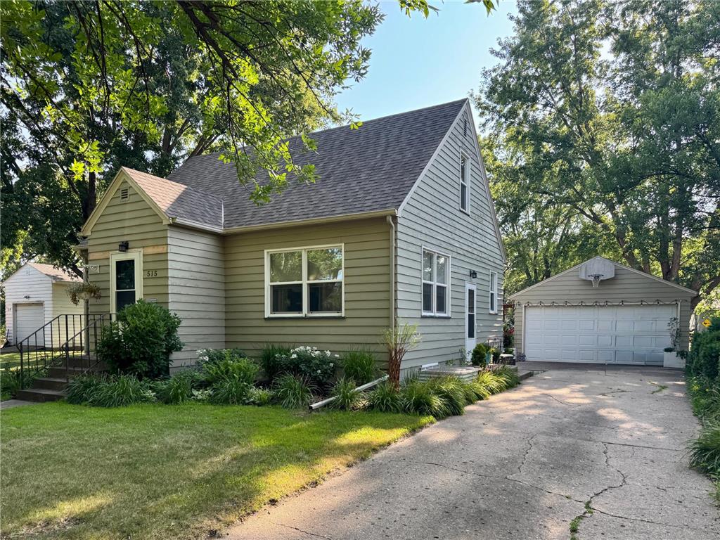 515 N Halvorson Street Redwood Falls MN 56283 7113604 image2