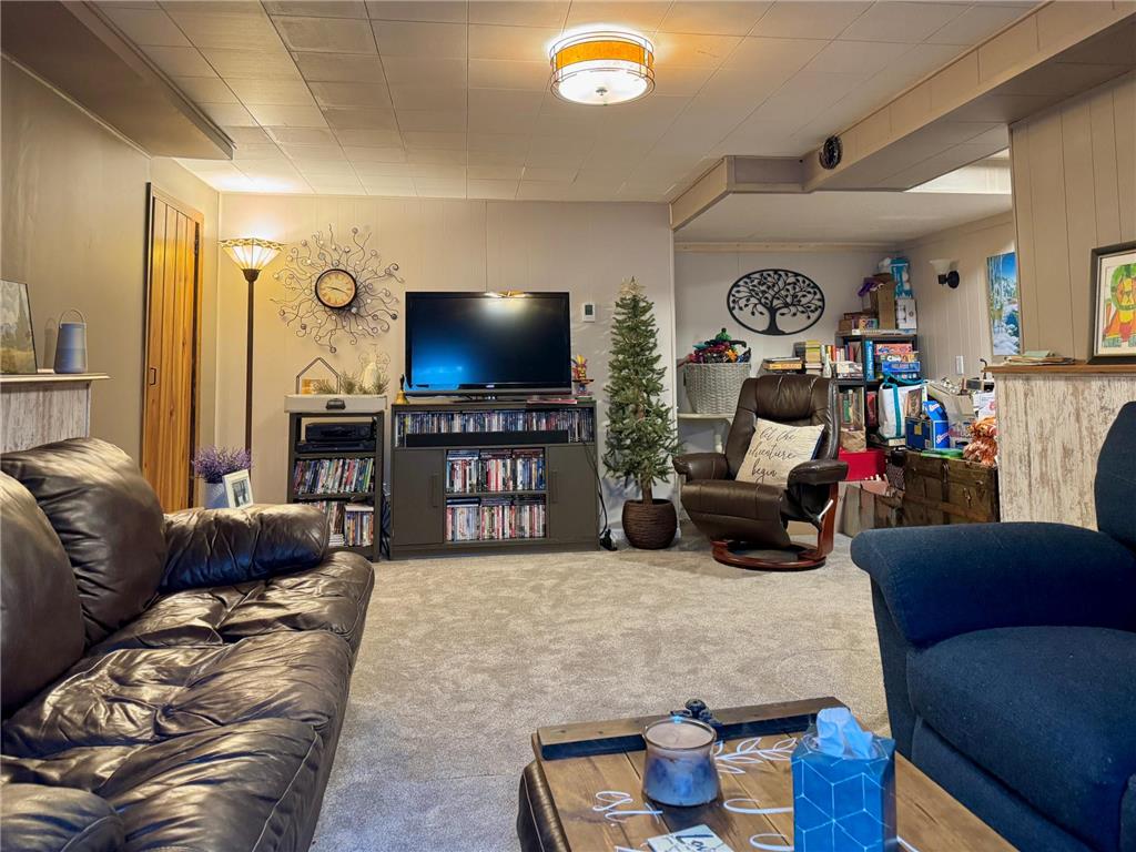 515 N Halvorson Street Redwood Falls MN 56283 7113604 image21