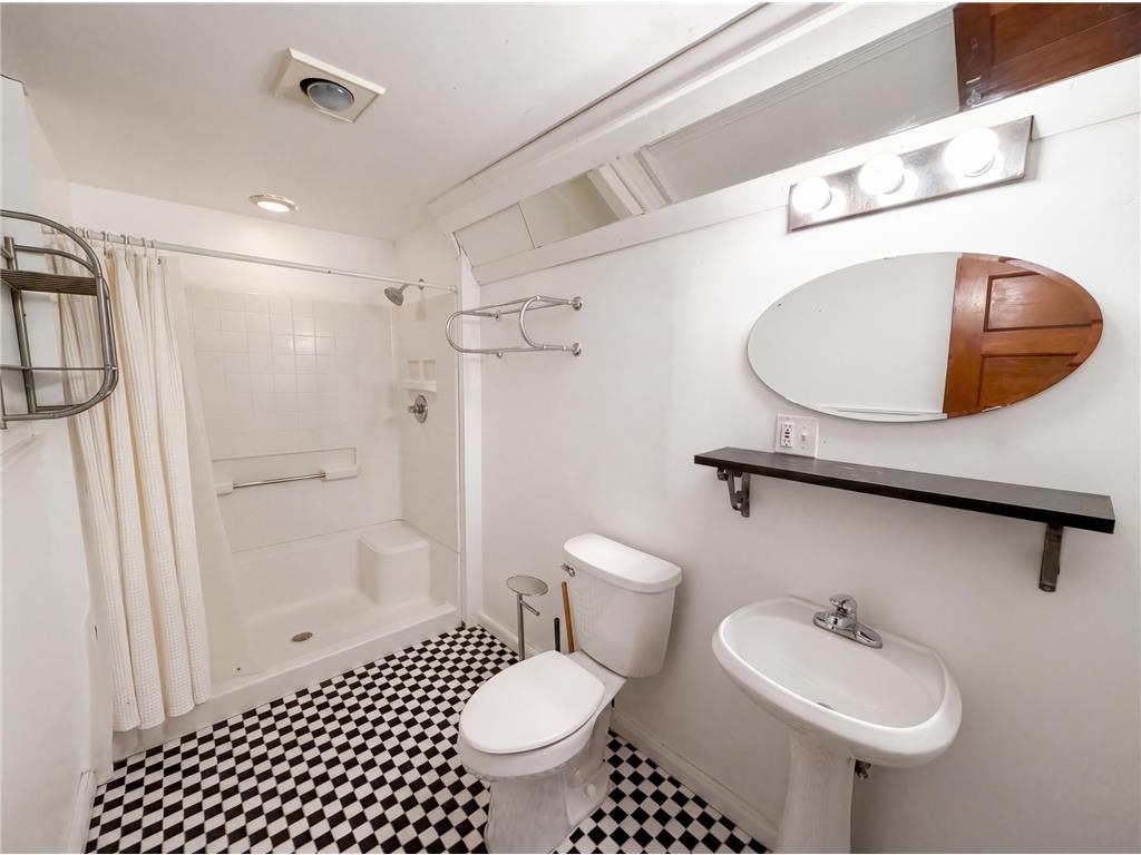515 W 22nd Street Minneapolis MN 55405 7080485 image16