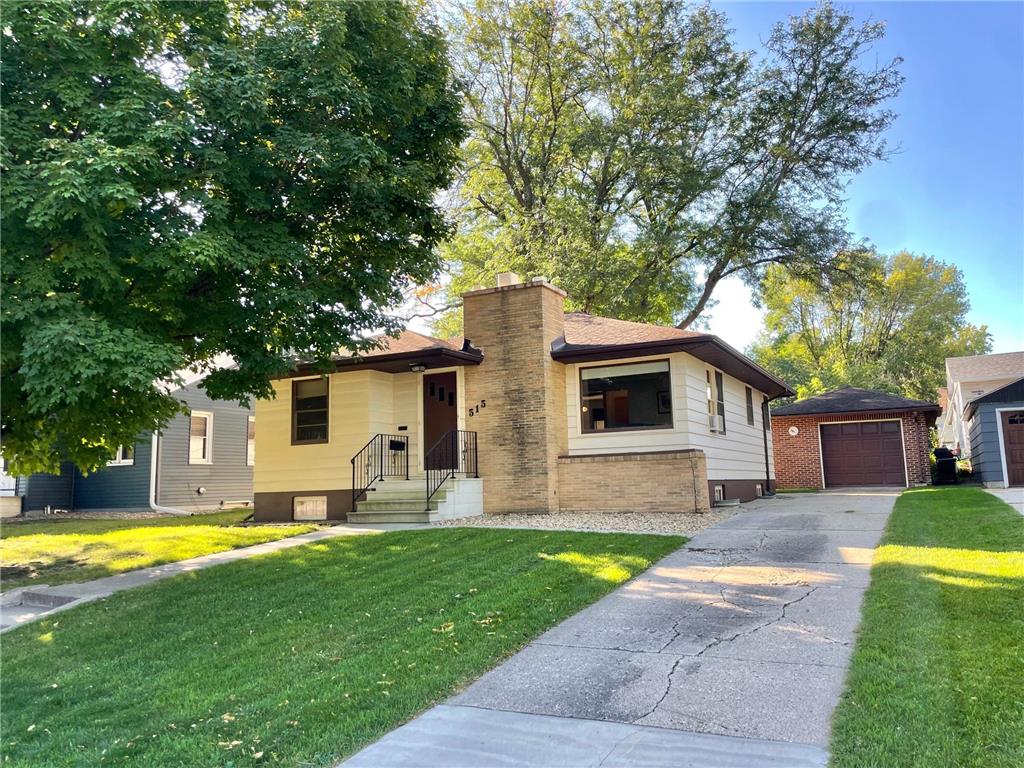 515 W Van Dusen Street Springfield MN 56087 6792381 image1