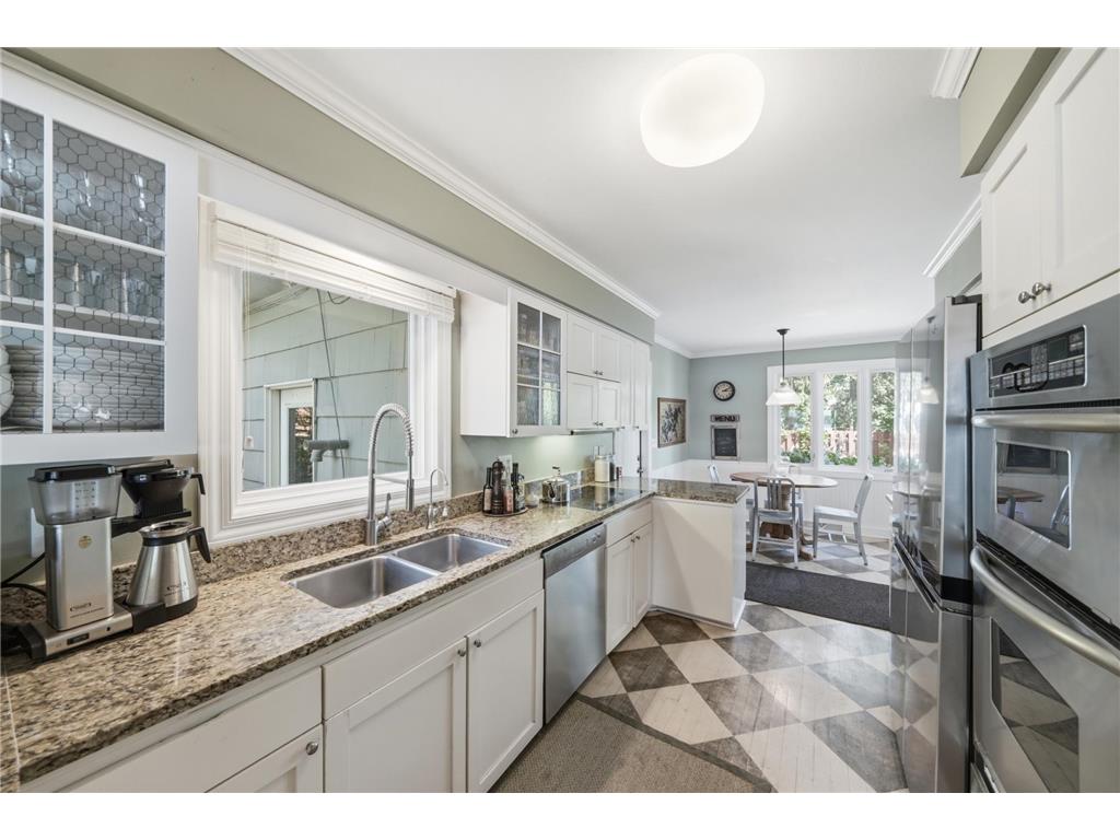 5150 Meadville Street Excelsior MN 55331 - Lake Minnetonka 7080605 image25