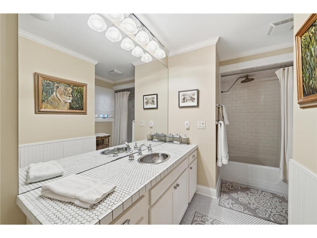 5150 Meadville Street Excelsior MN 55331 - Lake Minnetonka 7080605 image34