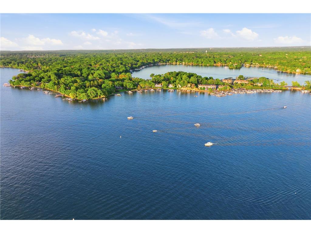 5150 Meadville Street Excelsior MN 55331 - Lake Minnetonka 7080605 image4