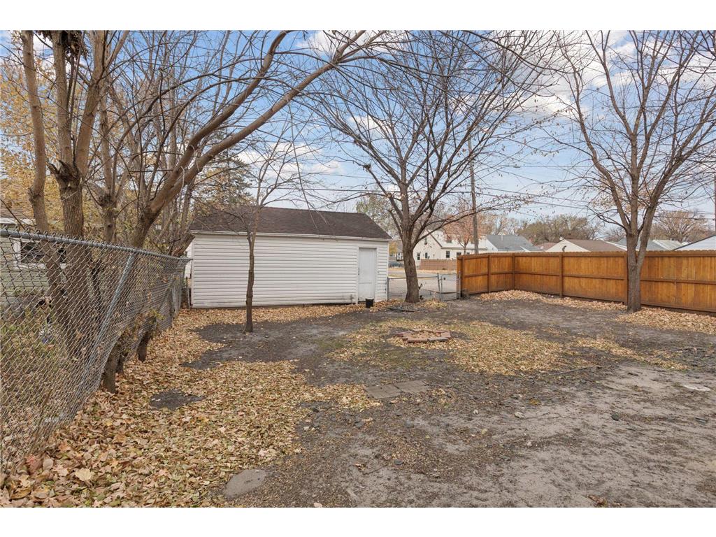 5157 Vincent Avenue N Minneapolis MN 55430 6818108 image23