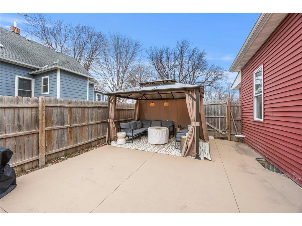 516 12th Street Howard Lake MN 55349 7052353 image15