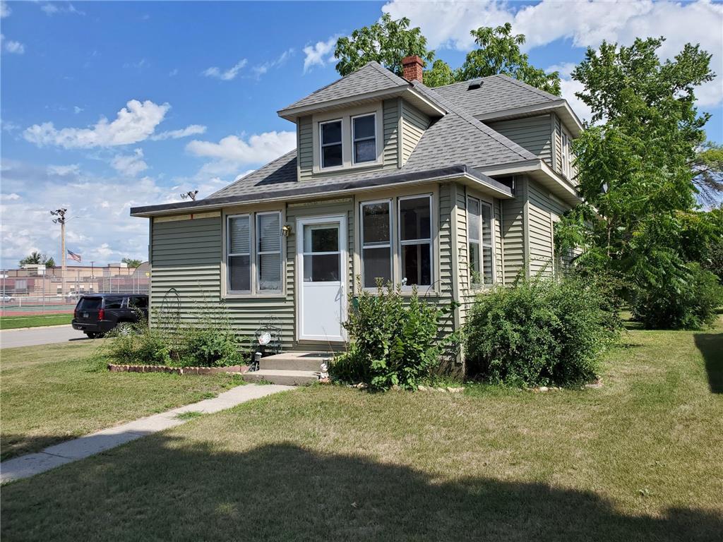 516 15th Street N Benson MN 56215 6416705 image1