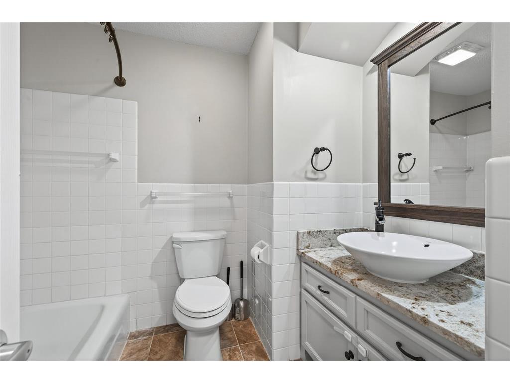 516 55th Avenue N Brooklyn Center MN 55430 7048958 image14