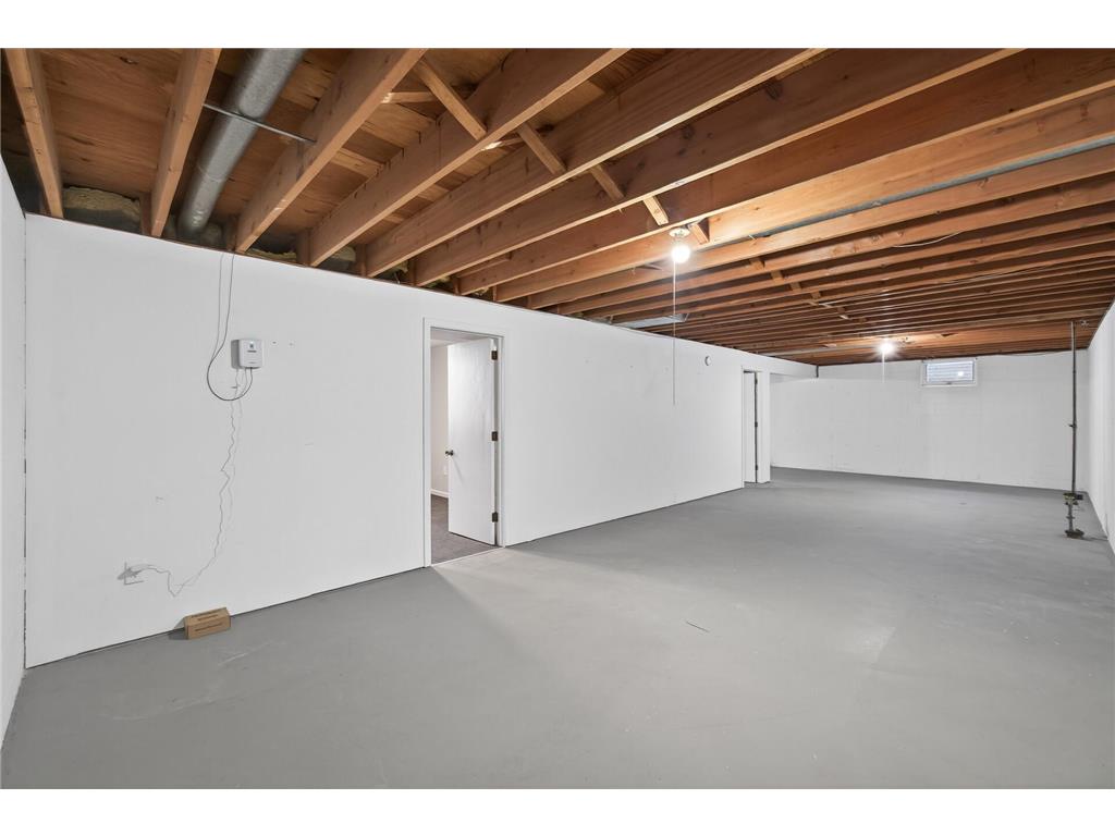 516 55th Avenue N Brooklyn Center MN 55430 7048958 image26