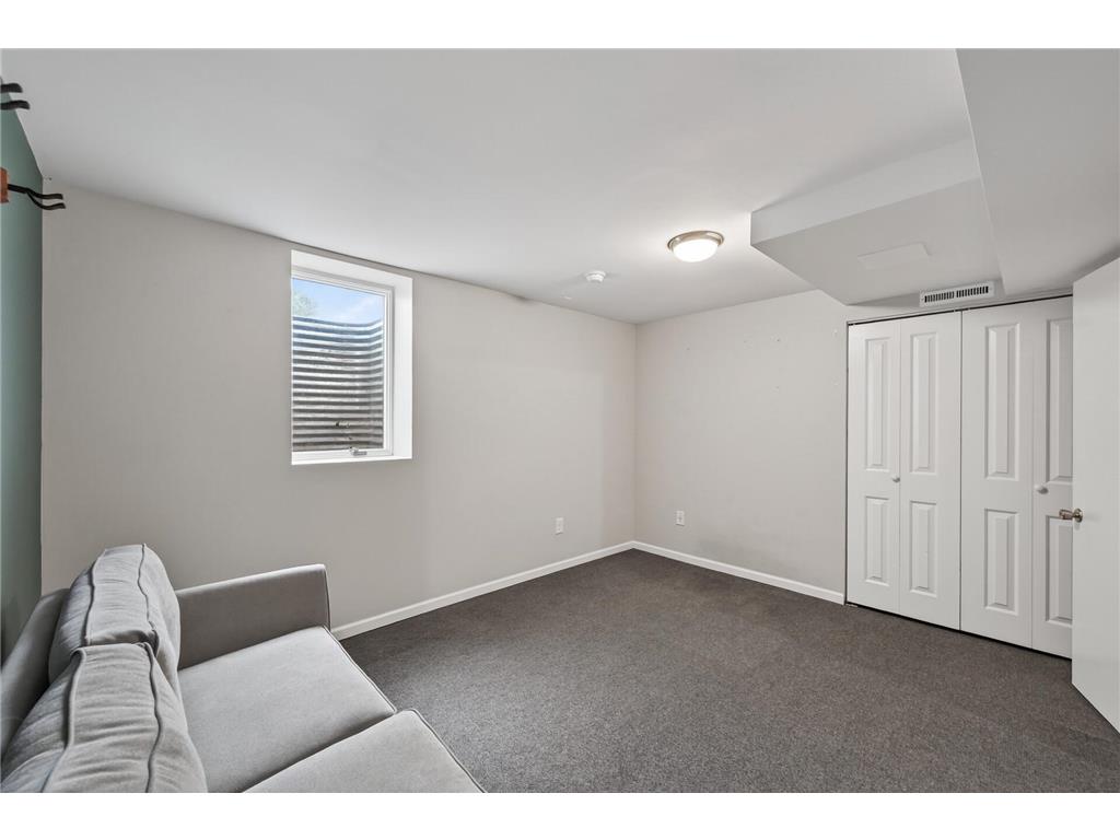 516 55th Avenue N Brooklyn Center MN 55430 7048958 image28