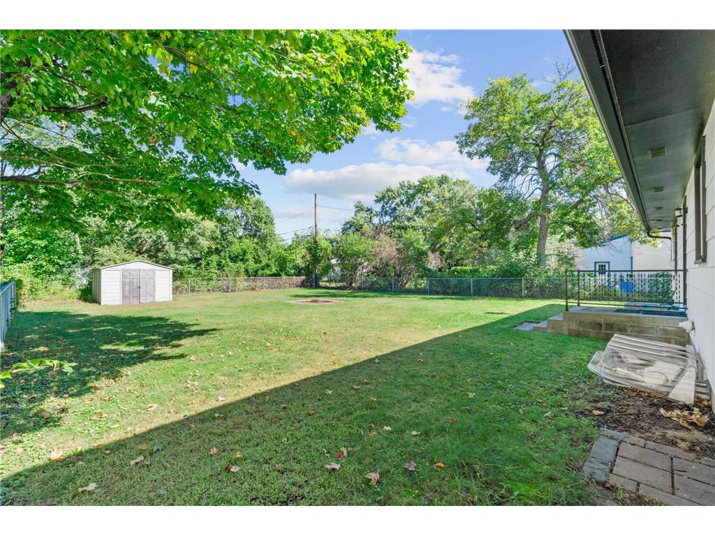 516 55th Avenue N Brooklyn Center MN 55430 7048958 image31