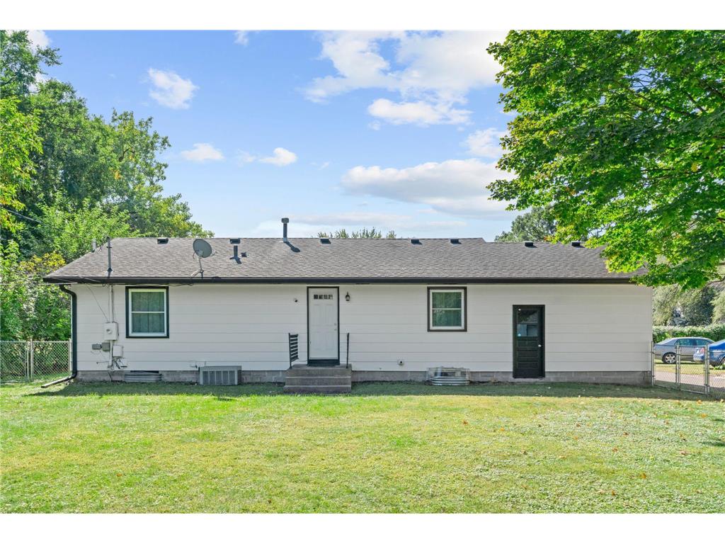 516 55th Avenue N Brooklyn Center MN 55430 7048958 image36