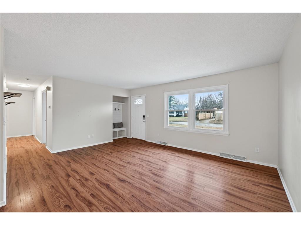 516 55th Avenue N Brooklyn Center MN 55430 7048958 image7