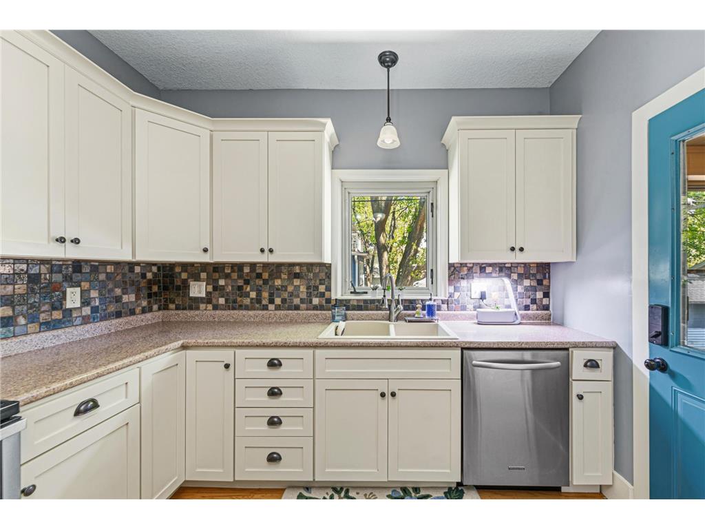 516 6th St SW Rochester MN 55902 7074976 image23
